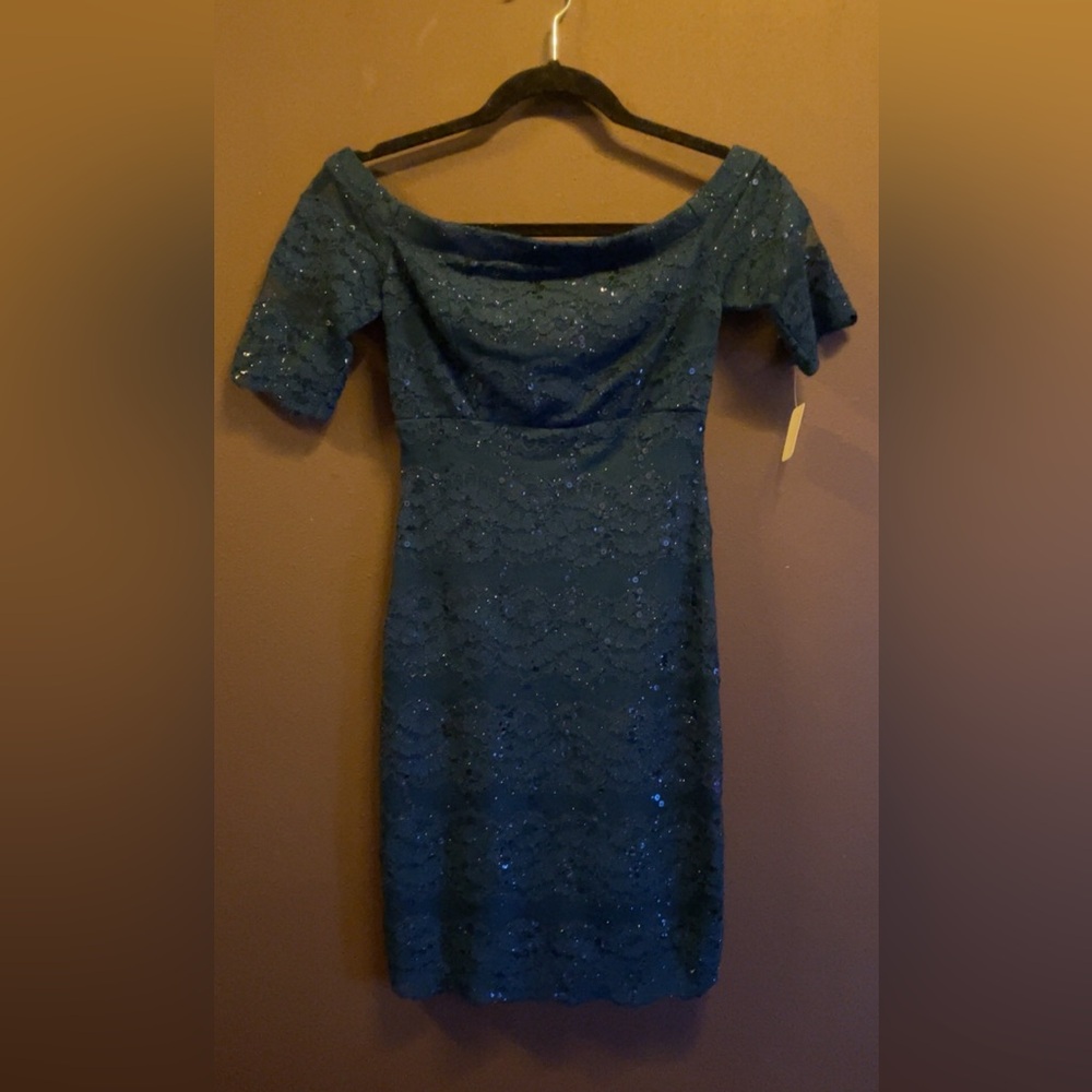 EUC size 1/2 Teeze Me Midnight Blue Lace Midi Dress short sleeved cocktail